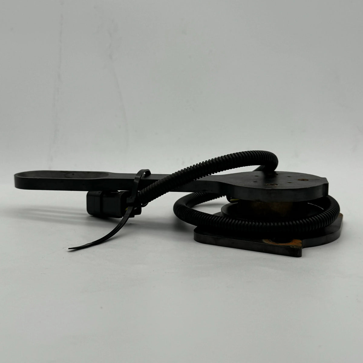 Genie _Part _#215728GT_ASSY _ANGLE _SEN. _Z135 _PRIMARY