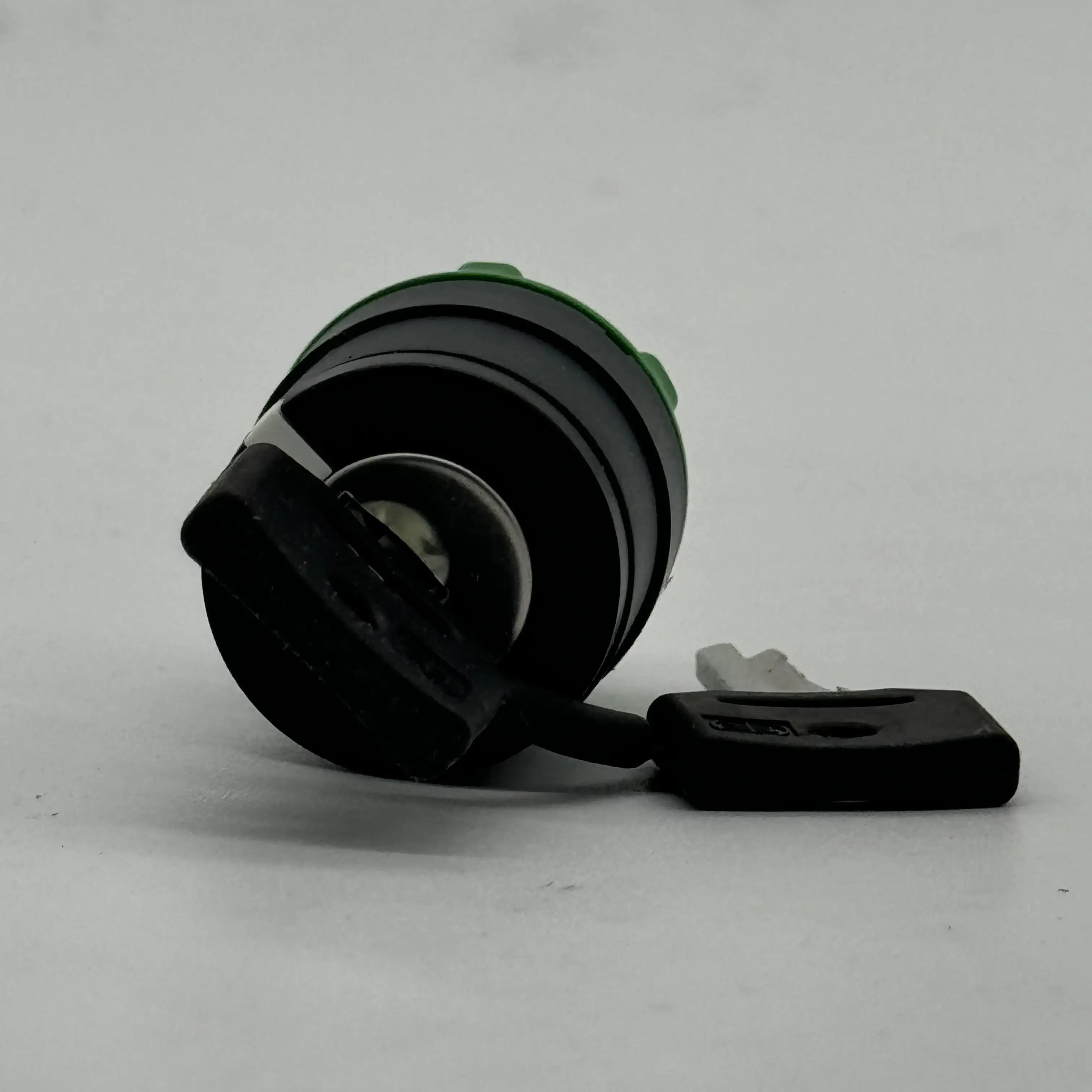 3 Pos Key Switch OEM replacement part 149605 for Skyjack aerial lift models. 149605
SJ149605
149605SJ